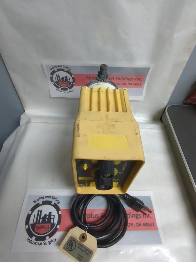 Used LIQUID METRONICS,A341-152S,METERING PUMP 115V 1 AMP PRE-OWNED