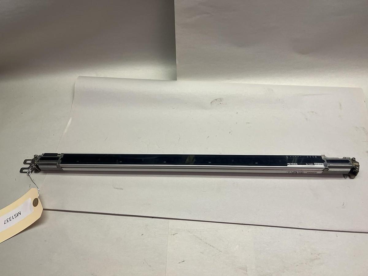 Used KEYENCE,SL-V28H-T,LIGHT CURTAIN TRANSMITTER