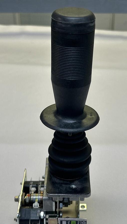 W GESSMANN,S2,JOYSTICK CONTROLLER 0613120-2 NOS