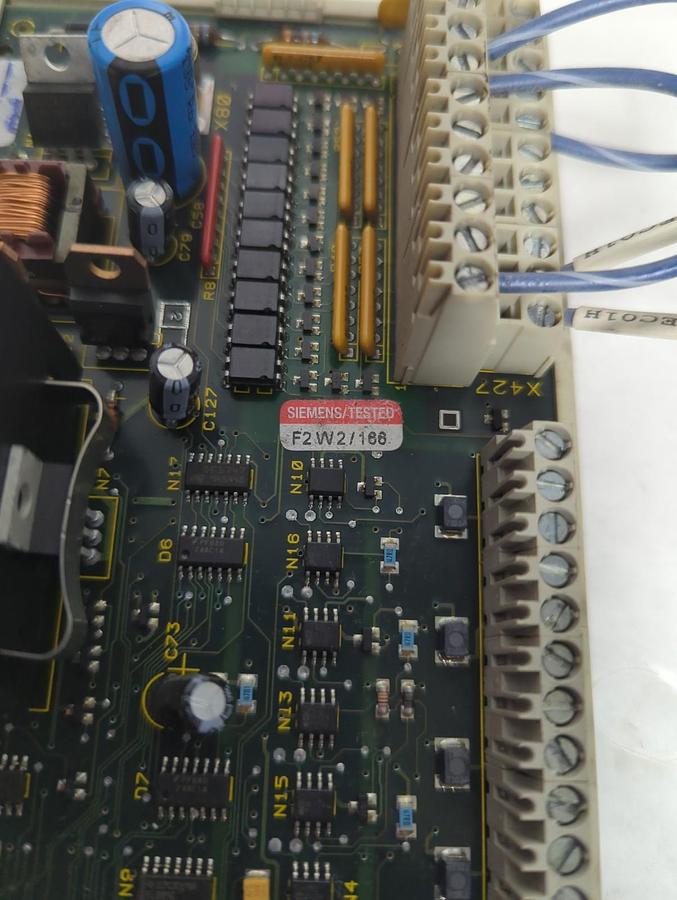 Used SIEMENS,6SE7090-0XX84-3EA0,COMMUNICATIONS BOARD PRE-OWNED