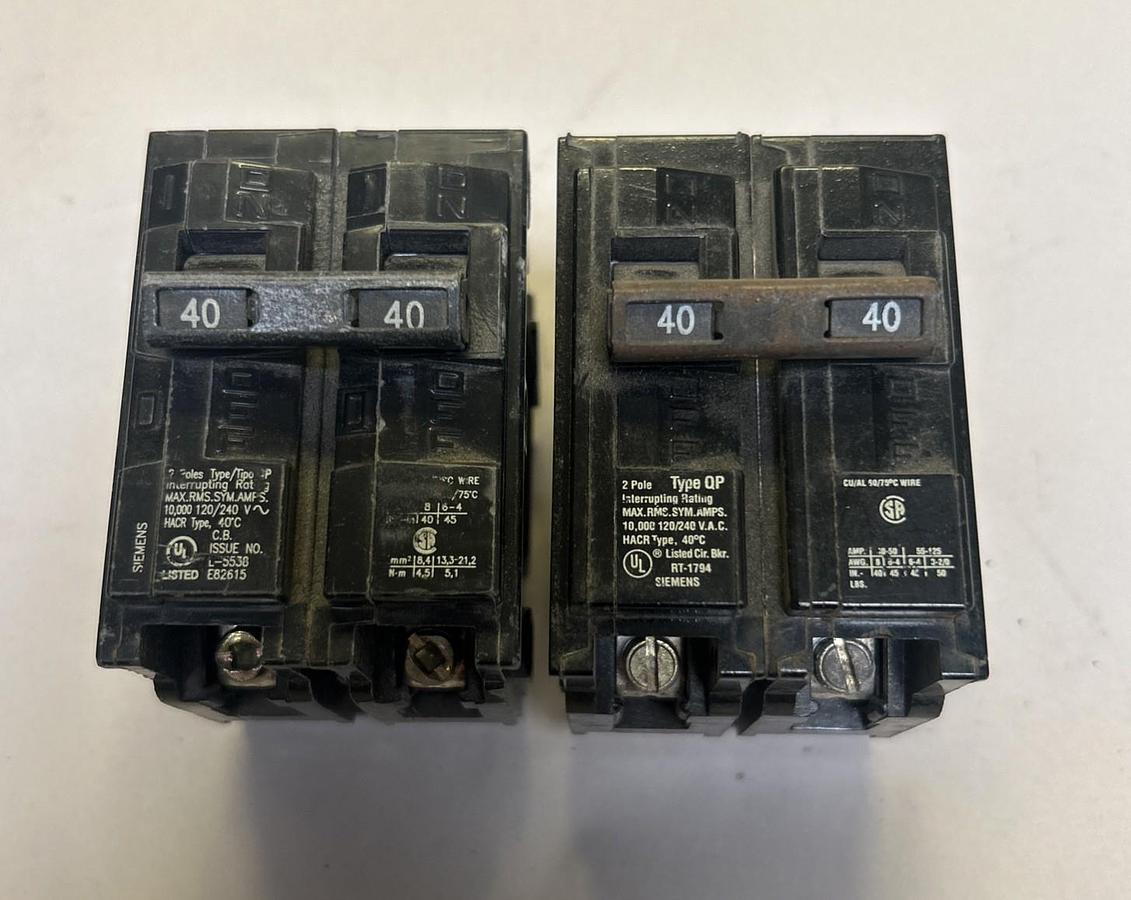 Used SIEMENS,Q240,CIRCUIT BREAKER 40A 120/240V 2P LOT OF 2