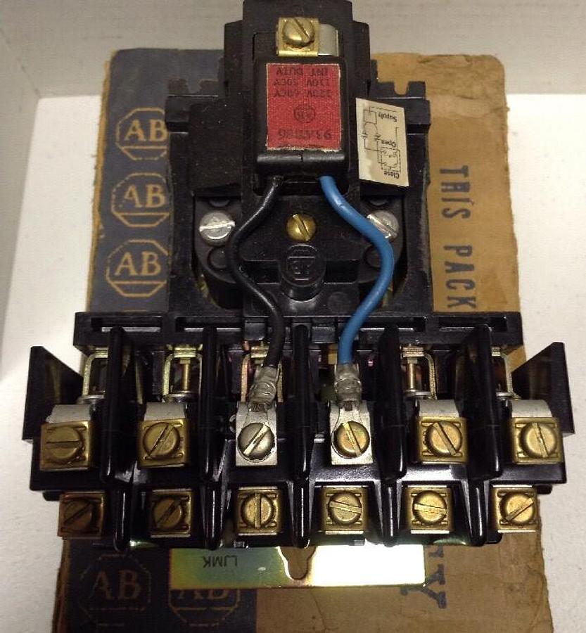 Allen-Bradley,700-BRM400A1,AC Relay NOS