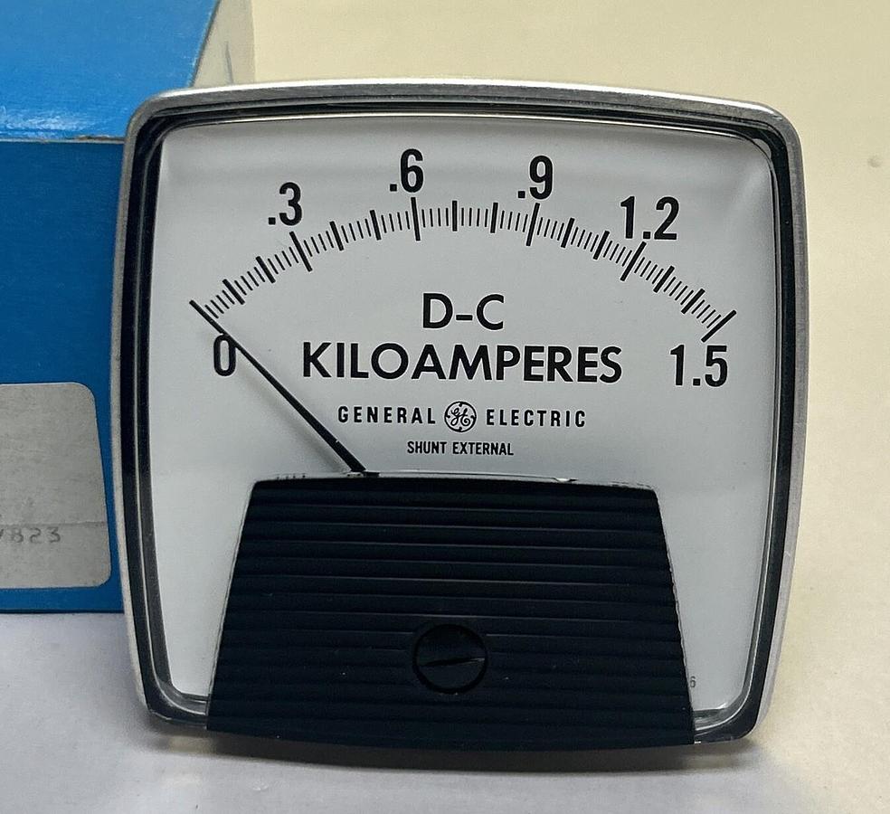 Used GENERAL ELECTRIC,50-162121ECVC6,PANEL METER 0-1.5 DC KILOAMPERES NEW