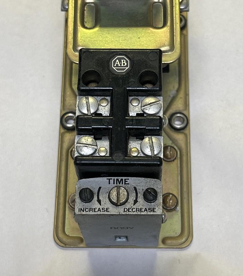 Used ALLEN BRADLEY,849-Z0D321,TIMING RELAY