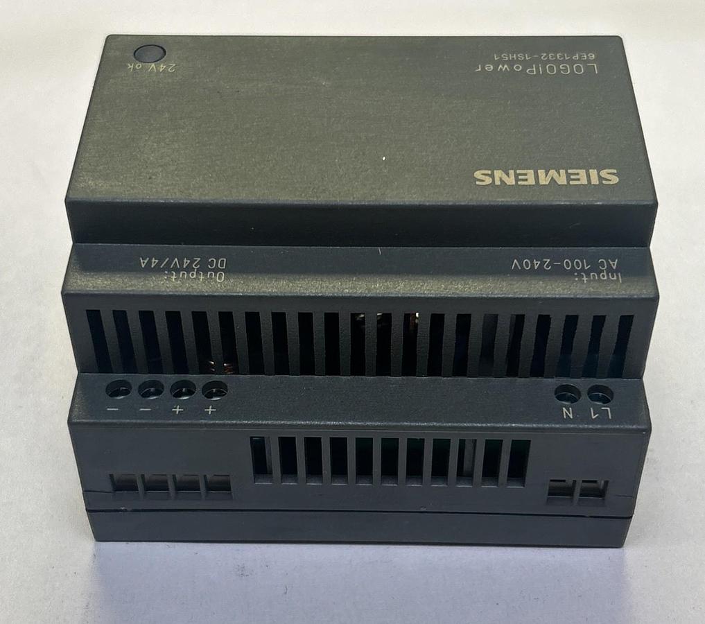 Used SIEMENS,6EP1332-1SH51,LOGO!POWER REGULATED POWER SUPPLY MODULE