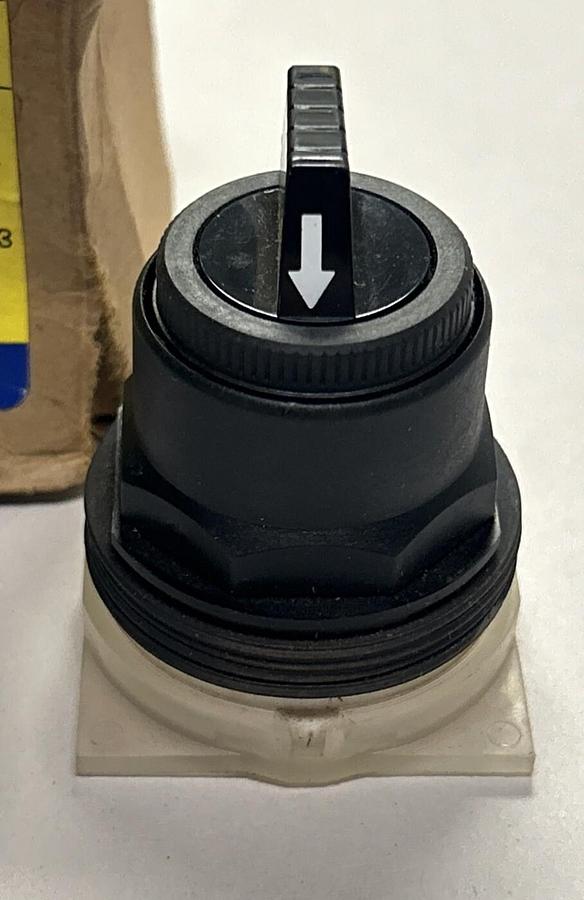 SQUARE D,9001SKS43B,SELECTOR SWITCH NOS