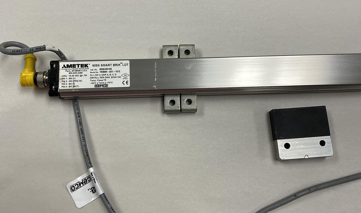 Used Ametek,955SV00190,Linear Position Sensor W/ Magnet