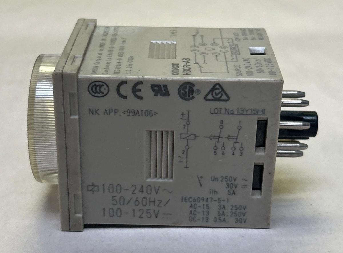 Used OMRON,H3CR-A8,TIMER 0-3 SECONDS 100-240V