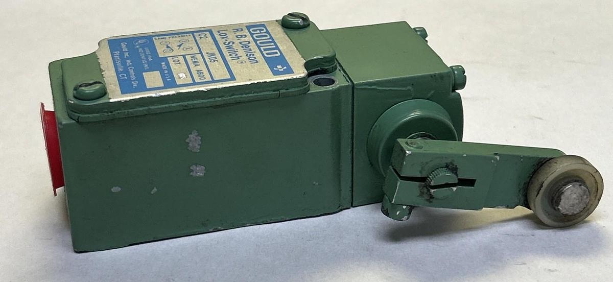 Used GOULD,C2JK05,LIMIT SWITCH