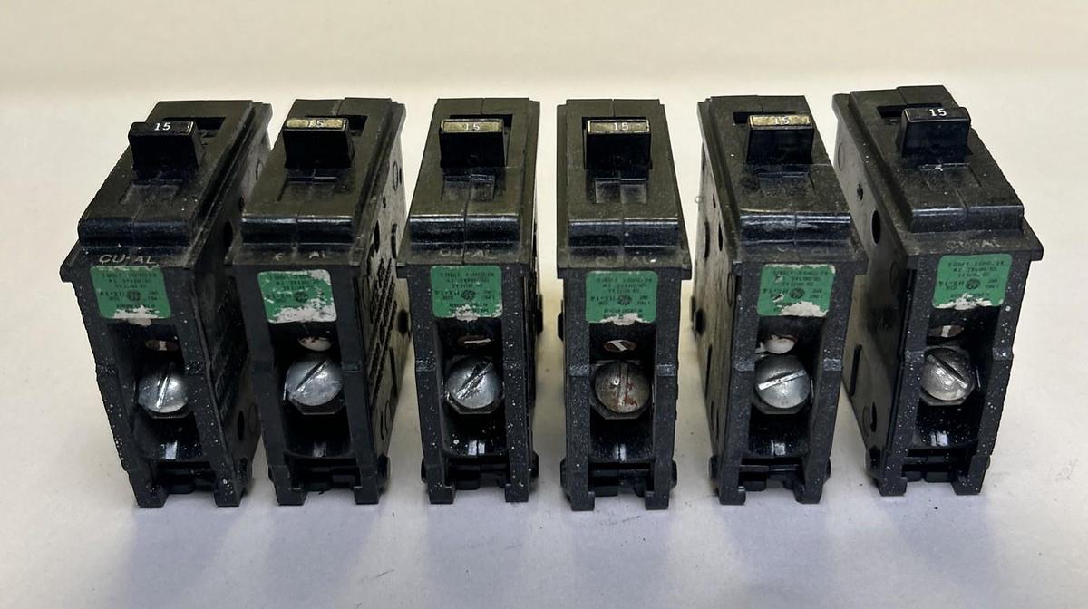 Used GENERAL ELECTRIC,TQL115,CIRCUIT BREAKER 15A 120/240V 1P LOT OF 6