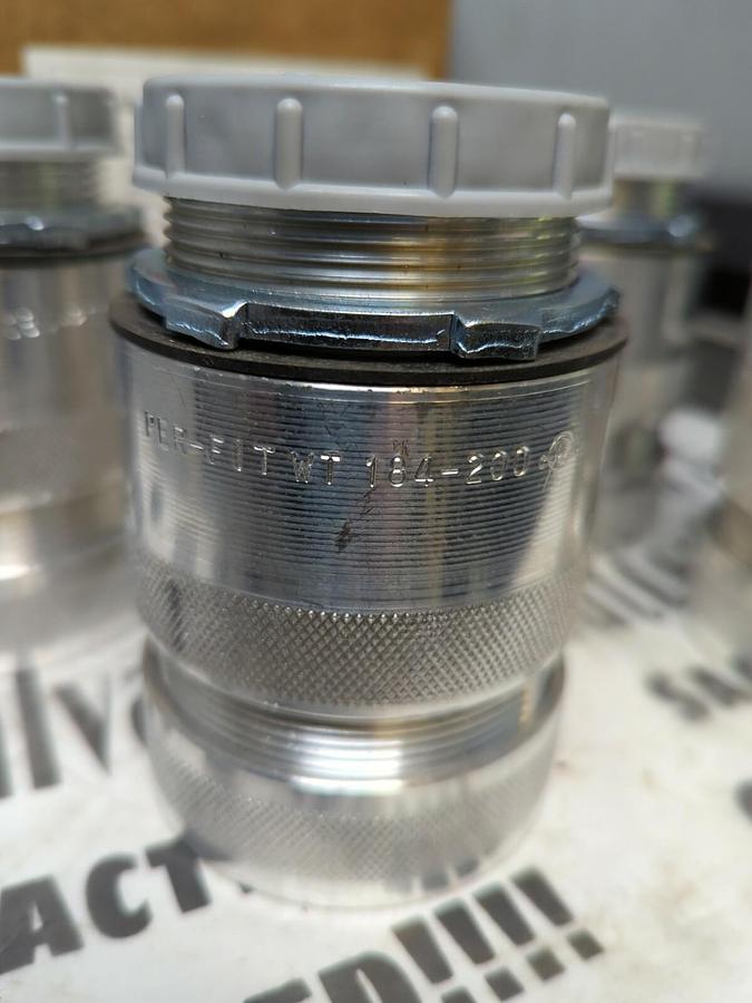 SERVICE WIRE CO.,CONW184,METAL CLAD  TYPE MC SERIES CABLE CONNECTOR BOX OF 4