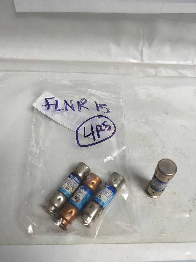 Used LITTELFUSE,FLNR15,TIME-DELAY 15 AMP FUSE LOT OF 4 PRE-OWNED