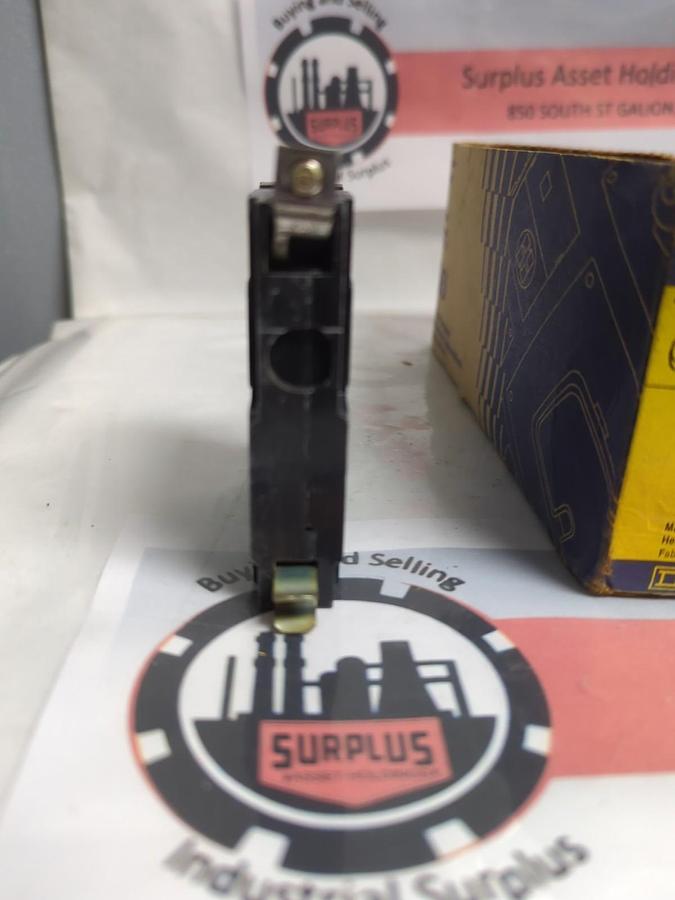 SQUARE D,QOB120,BOLT-ON CIRCUIT BREAKER 1-POLE 20 AMP PACK OF 6 NOS