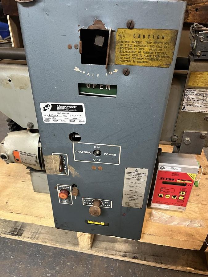 Used ALLIS CHALMERS,LA-3000,AIR CIRCUIT BREAKER 3000 AMP 600V AC PRO TRIP UNIT