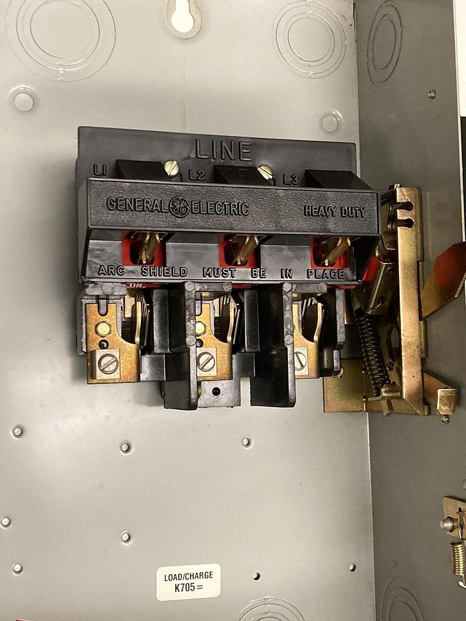 Used General Electric,THN3362JW,Heavy Duty Safety Switch Model 10 60A 600Vac