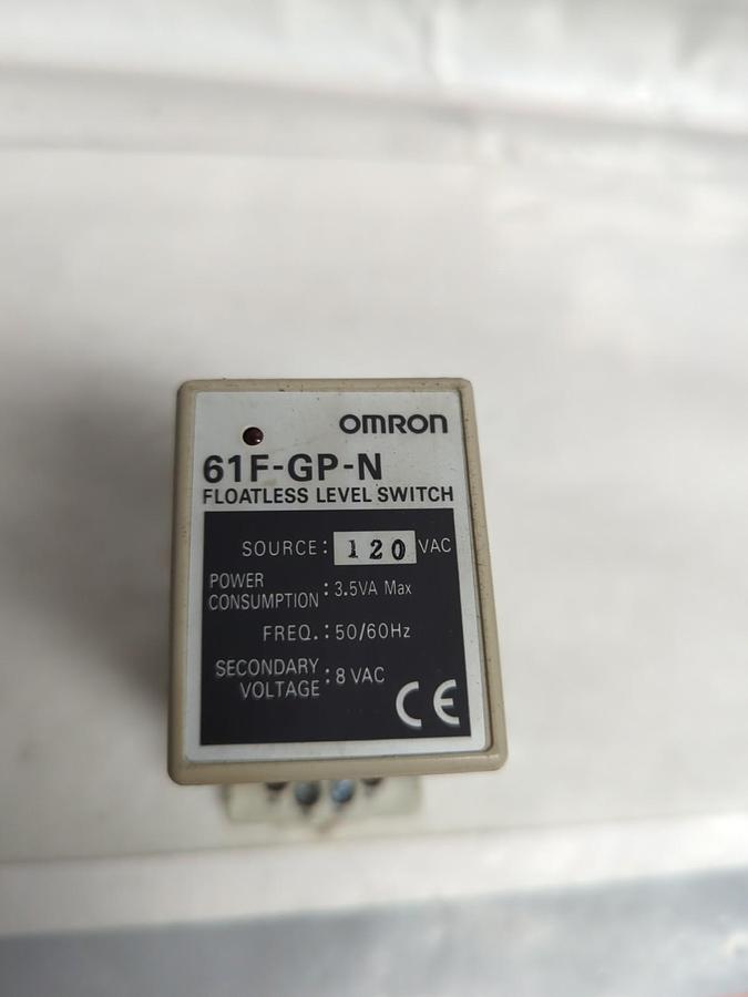 Used OMRON,61F-GP-N,FLOATLESS LEVEL SWITCH 120VAC PRE-OWNED