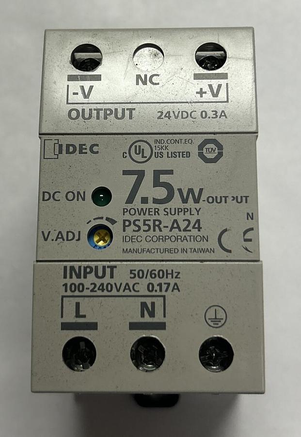 Used IDEC,PS5R-A24,POWER SUPPLY 0.3A 7.5W 24VDC