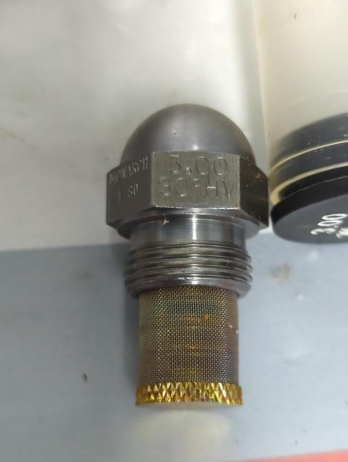 MONARCH,3.00 30HV,HIGH VELOCITY INJECTOR NOZZLE PACK OF 12 PCS NOS