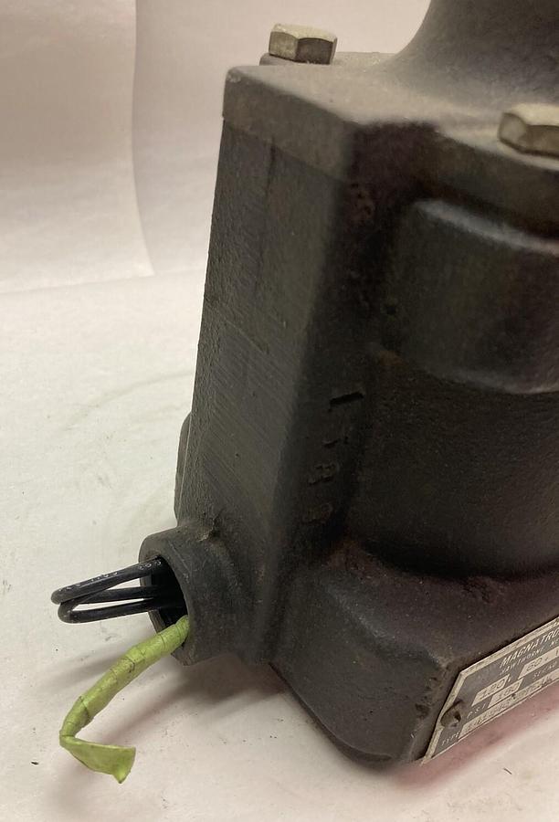 Used Magnatrol,Type 141S46,Steam Valve 120V 60Hz 85Watts 180PSI