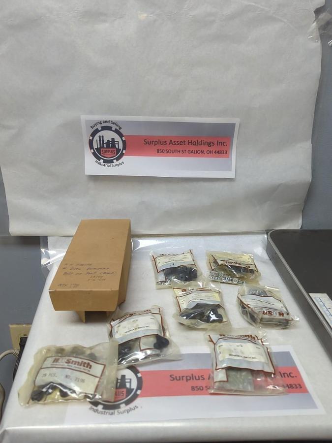 HH SMITH,2196,BLACK BOLT ON FEET BUMPERS LOT OF 175 NOS