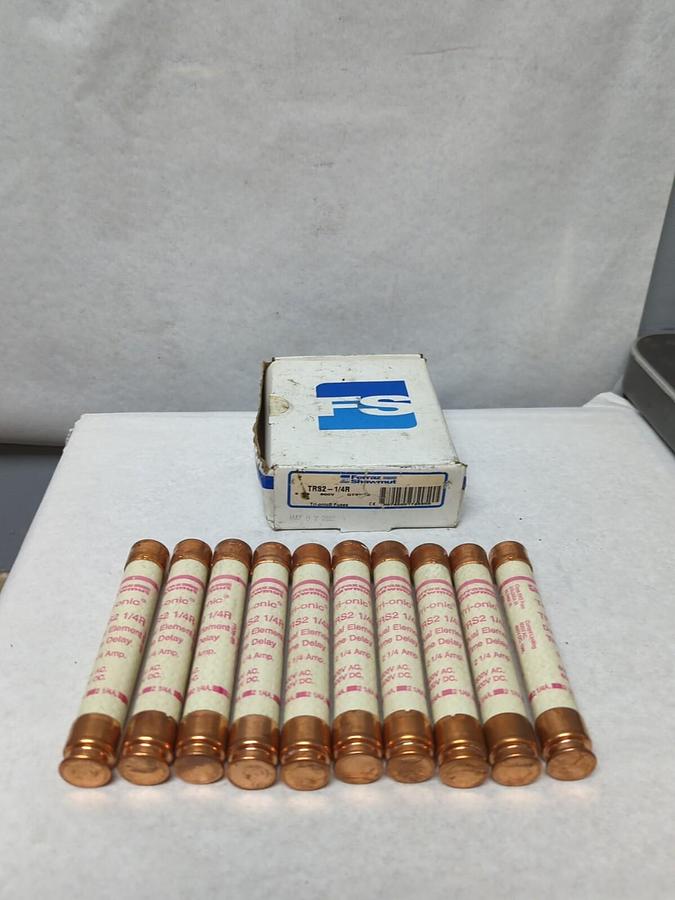 FERRAZ SHAWMUT,TRS 2-1/4R,TRI-ONIC 2-1/4 AMP FUSES BOX OF 10 NOS