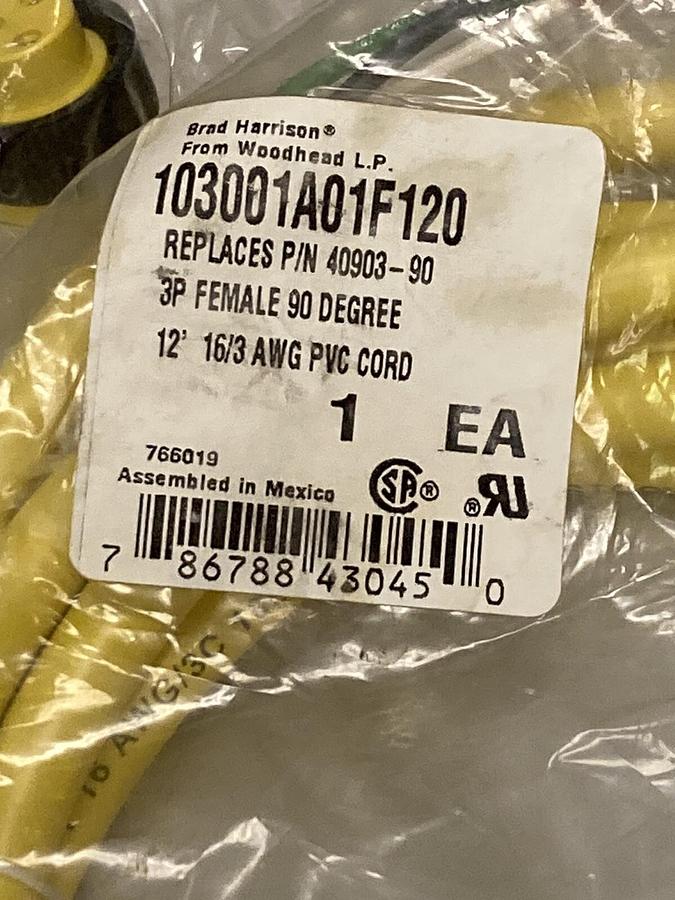 Used Brad Harrison,103001A01F120,Connectivity Cordset 3P Female 90 Degree