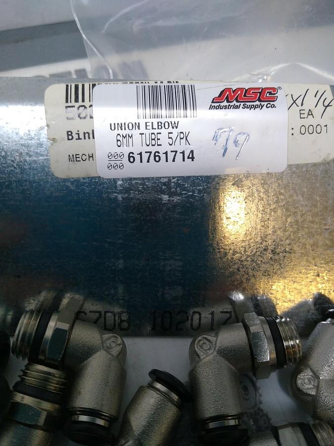 UNBRANDED,61761714,TUBE UNION ELBOW 6MM OD LOT OF 79