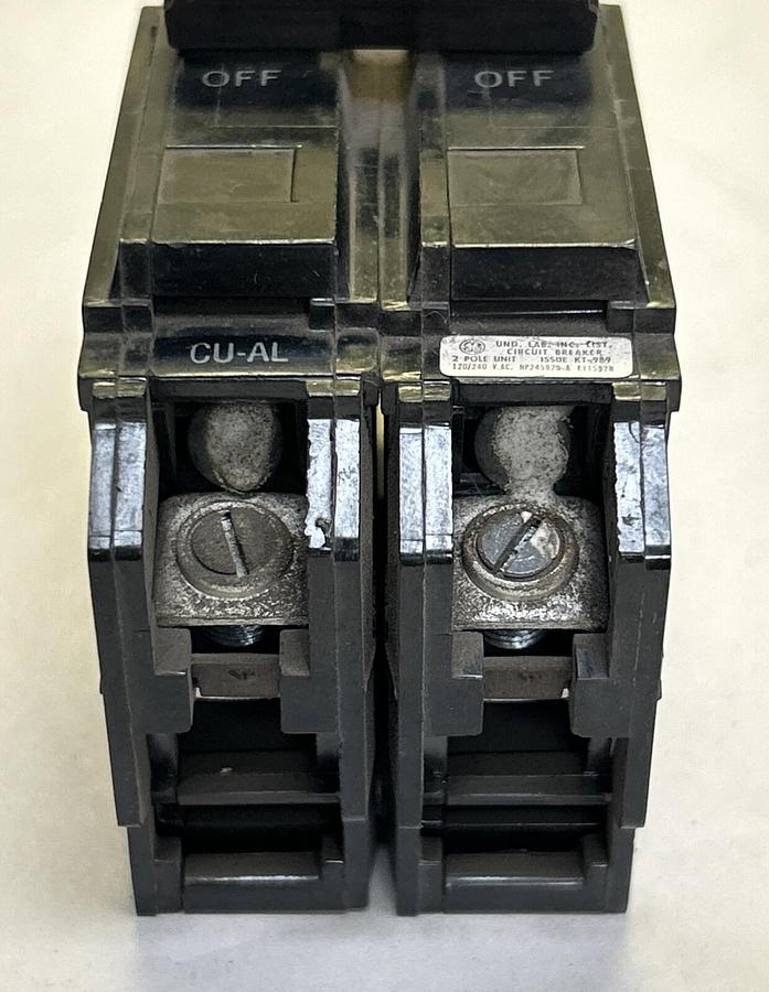 Used GENERAL ELECTRIC,TQC2110,CIRCUIT BREAKER 10A 120/240V 2P