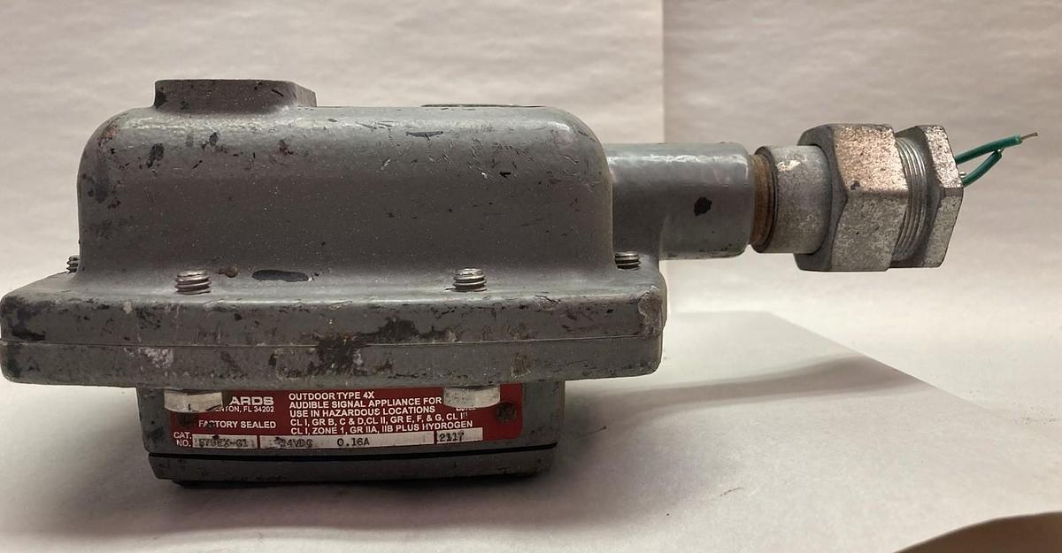 Used Edwards Signaling,879EX-G1,Haz Location Vibrating Horn 24VDC 0.16A