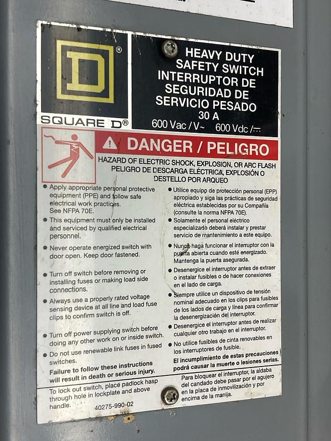 Used Square D,H361,Fusible Heavy Duty Safety Switch 600 VAC/VDC 30A