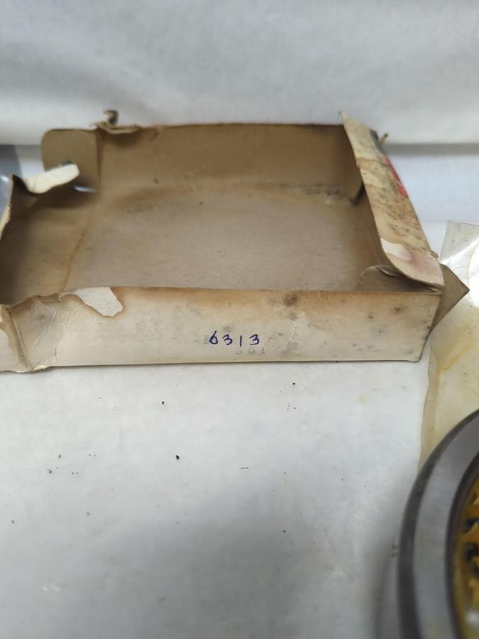 KBC,6313,DEEP GROOVE BALL BEARING OPEN NOS