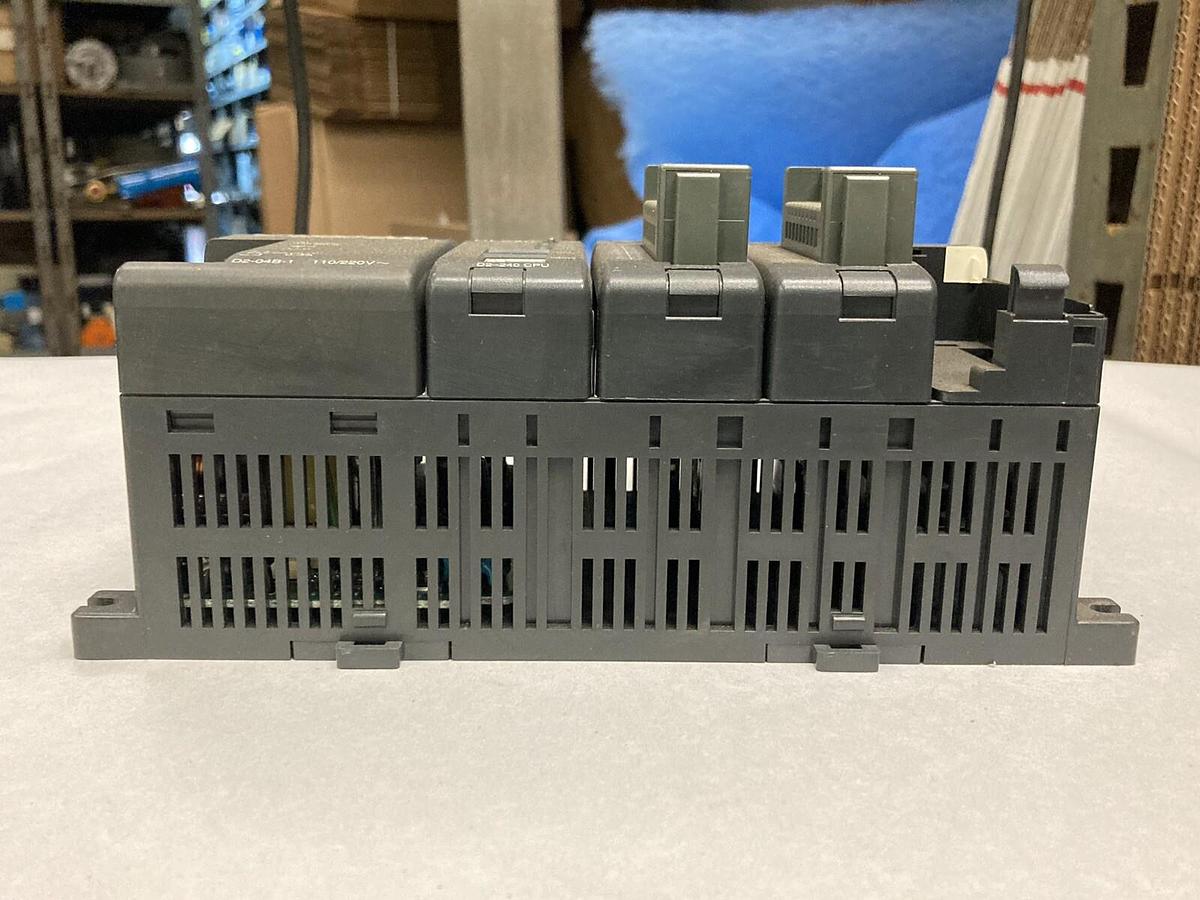 Used Automation Direct,D2-04B-1,PLC Direct Logic 205 Koyo Base
