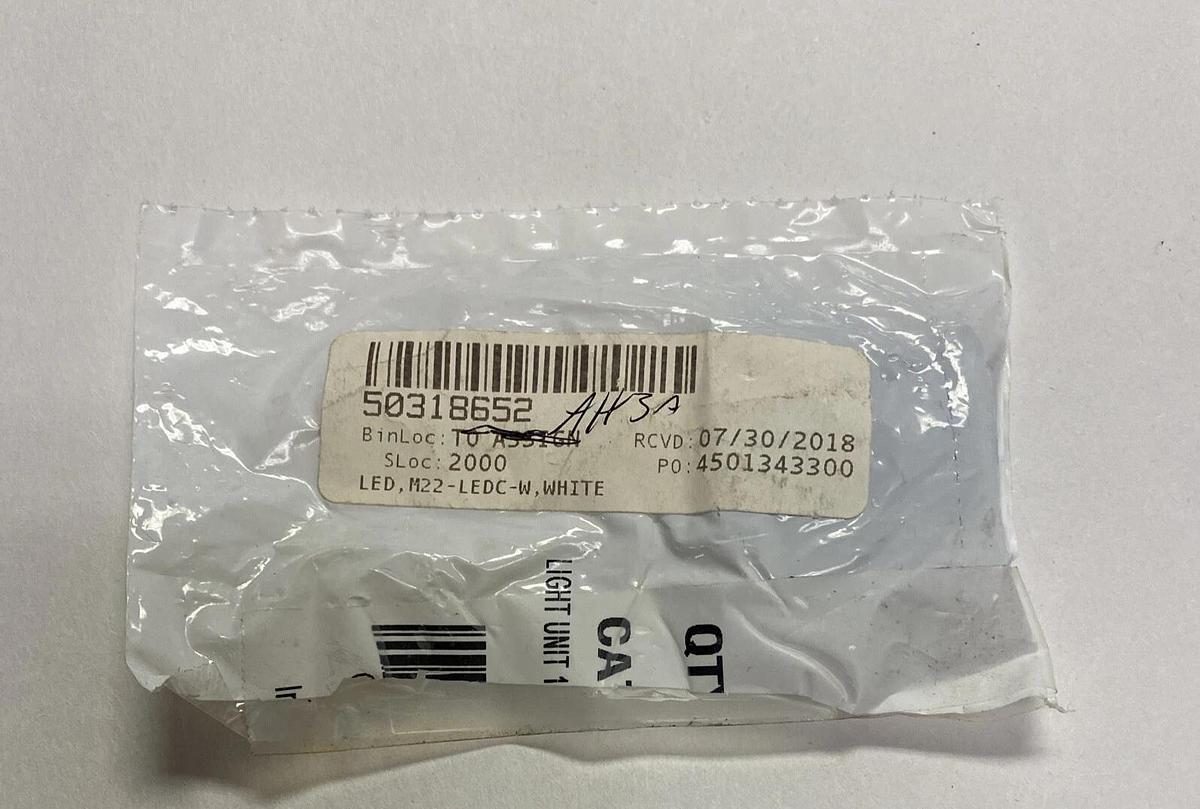 EATON,M22-LEDC-W,LED BLOCK NEW