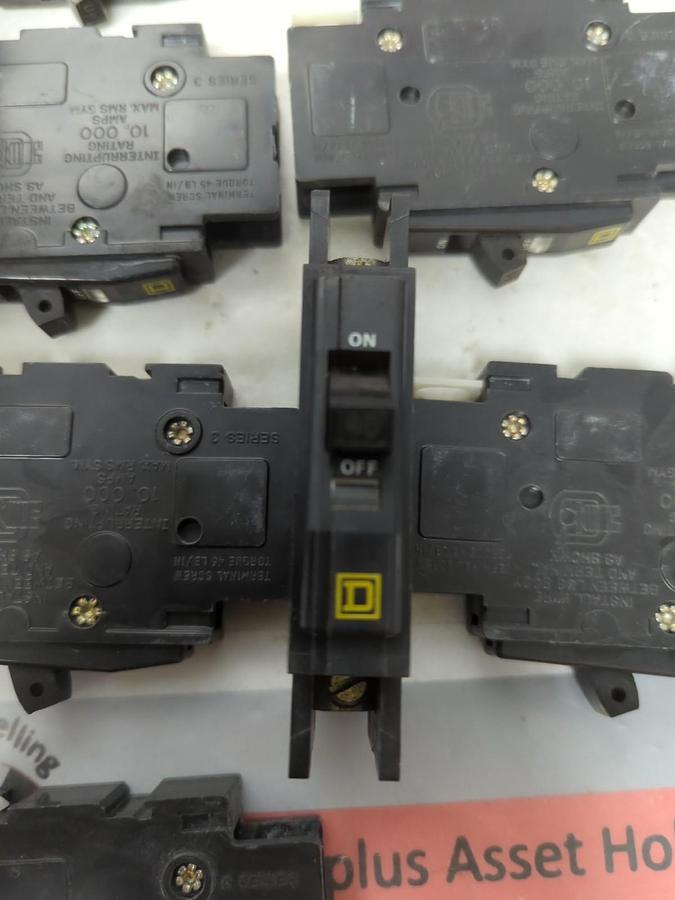 Used SQUARE D,Q0U140,CIRCUIT BREAKER 40 AMP 1-POLE LOT OF 10 PRE-OWNED
