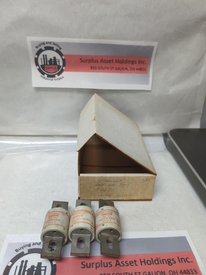 Used GOULD SHAWMUT,A25Z250,AMP-TRAP 250 AMP FUSE LOT OF 3 PRE-OWNED