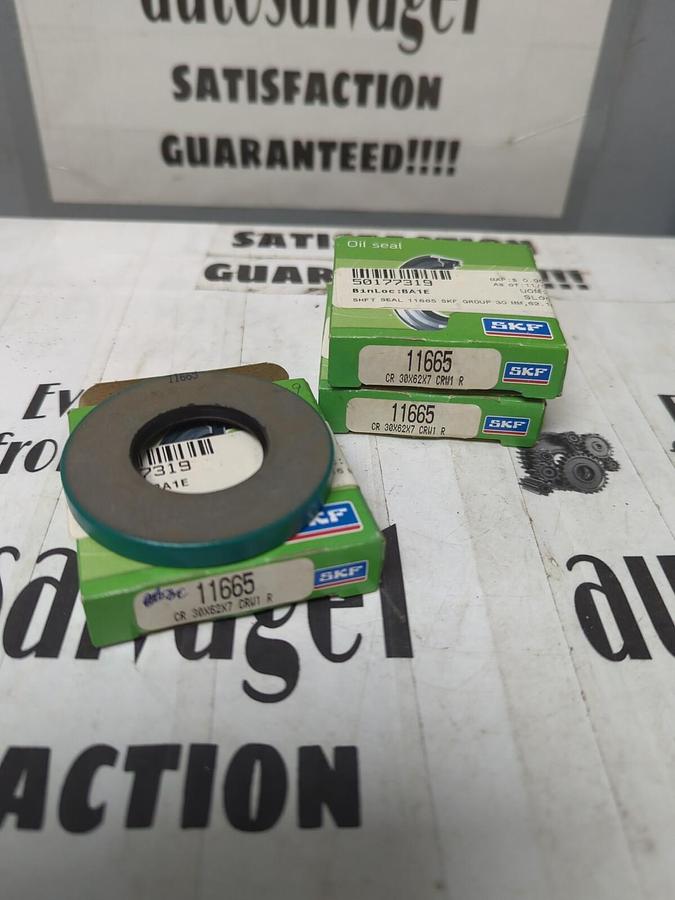 SKF,11665,OIL SEALS 30MM X 62.16MM LOT OF 3 NOS
