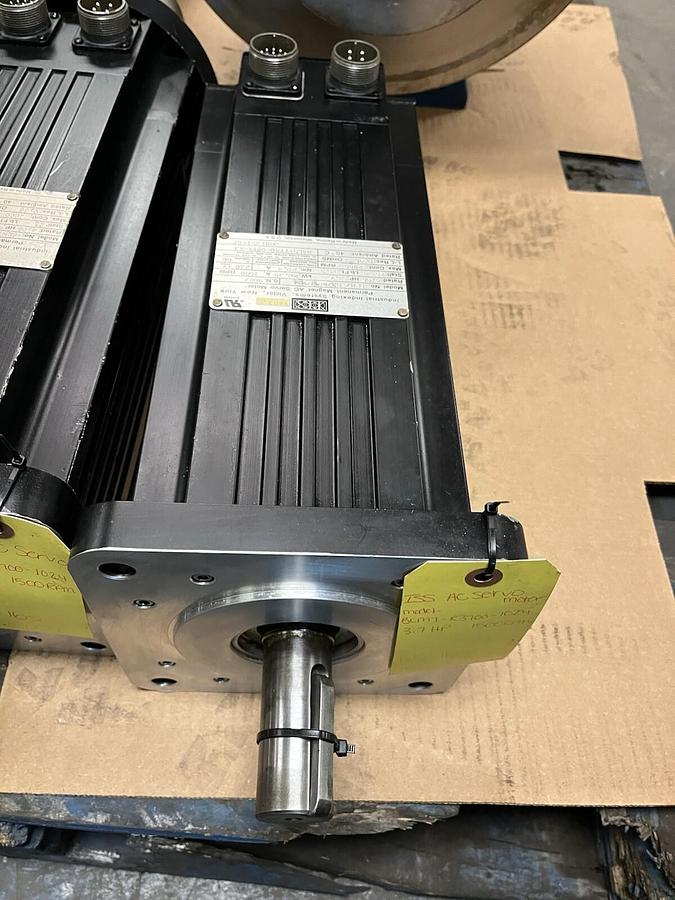 Used IIS,BLM7-R3700-1024,PERMANENT MAGNET AC SERVO MOTOR