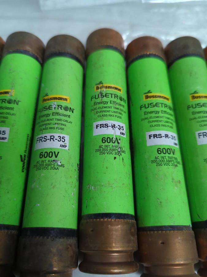 Used COOPER BUSSMANN,FRS-R-35,FUSETRON 35 AMP FUSE LOT OF 8 PRE-OWNED