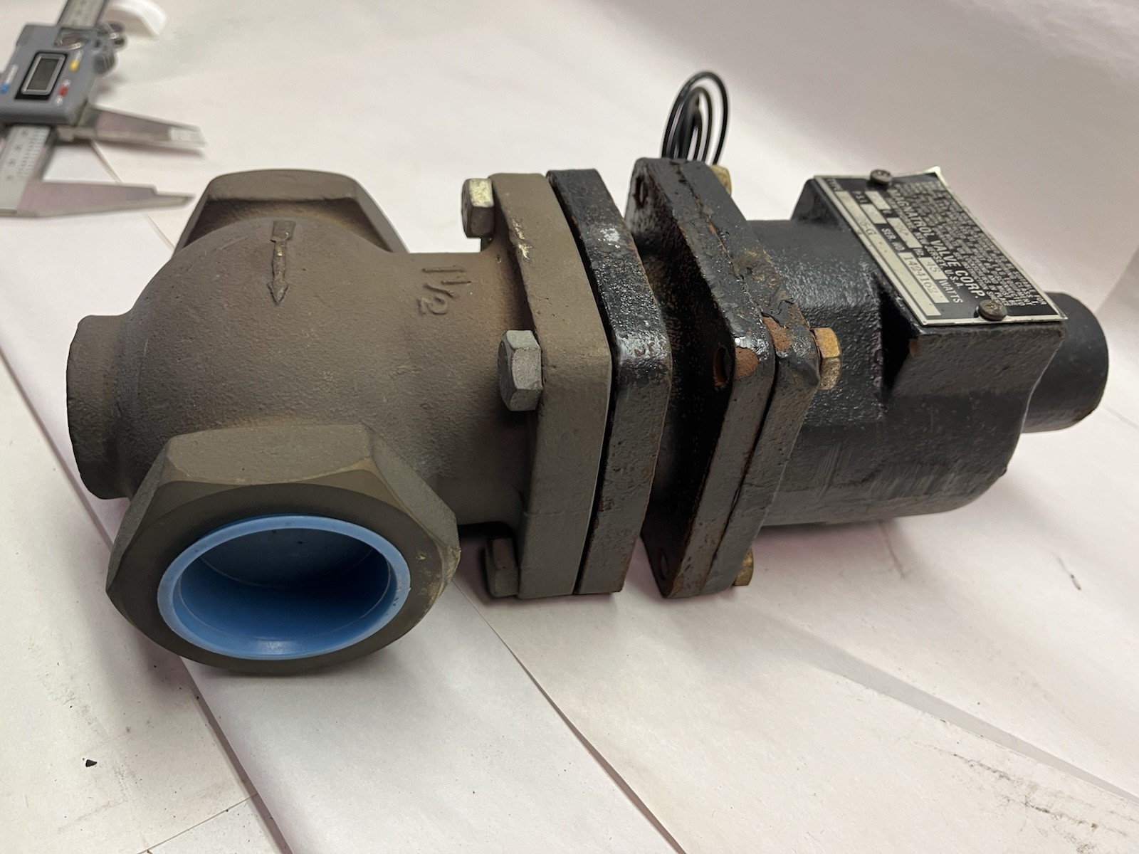 MAGNATROL,F35AR26-G,SOLENOID 1-1/2" VALVE 120V 50PSI