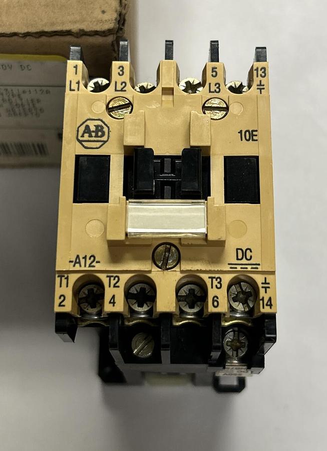 ALLEN BRADLEY,100-A12NZ253,SER B CONTACTOR 250VDC 12A 3P NEW