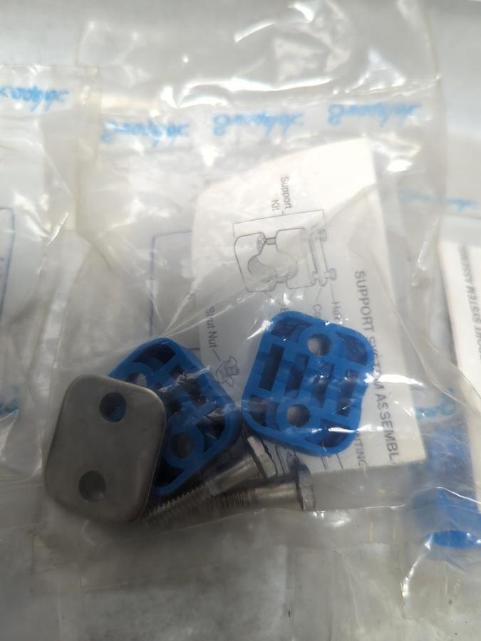 SWAGELOK,304-S1-PP-4T,SUPPORT KIT LOT OF 5 NOS