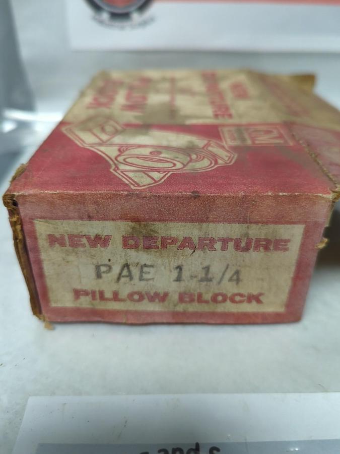 GM/NEW DEPARTURE,PAE-1/4,PILLOW BLOCK HOUSING ONLY NOS