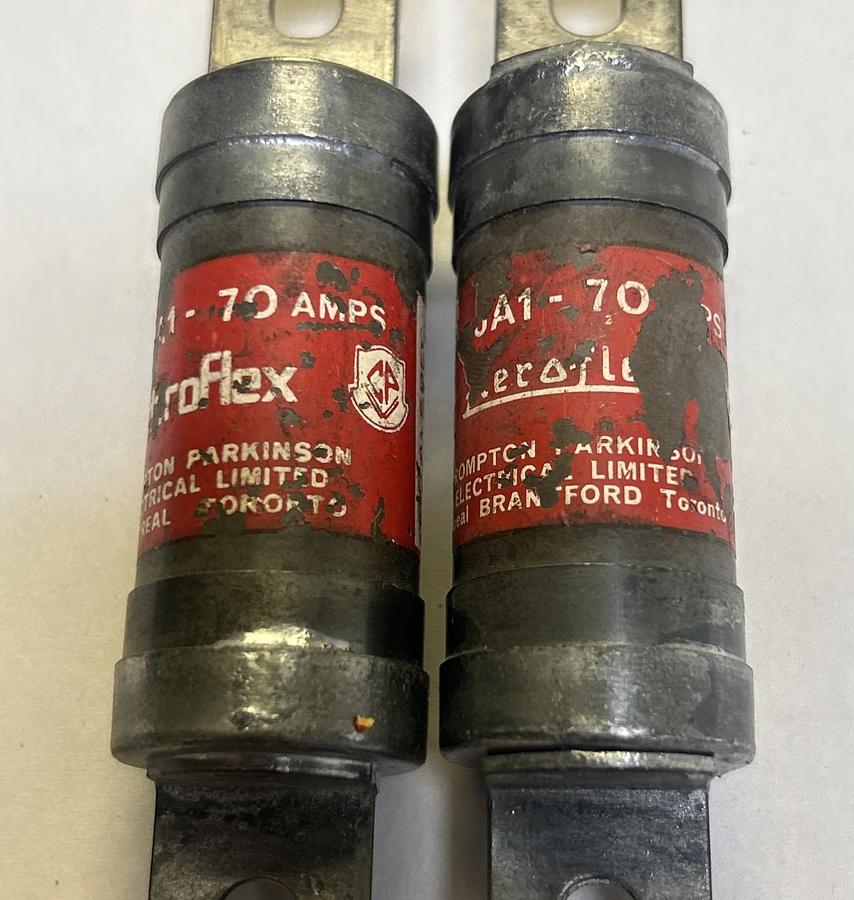 Used CROMPTON PARKINSONS,JA1-70,FUSE 70A 600V LOT OF 2