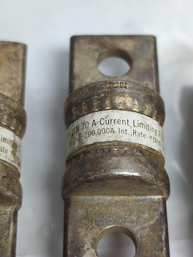 Used BUSSMANN,JJN-70,T-TRON FUSE 70 AMP LOT OF 4 PRE-OWNED