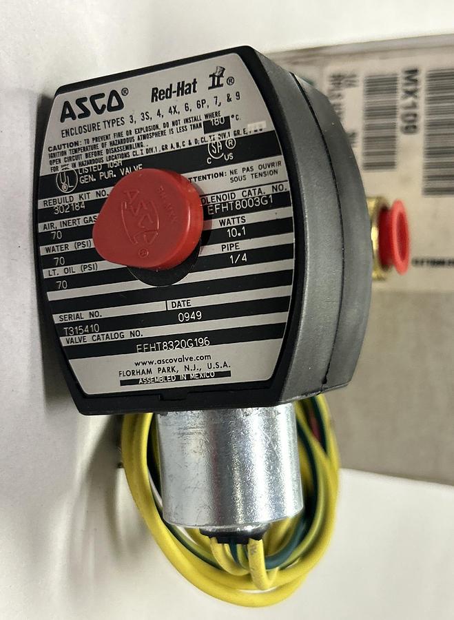Used ASCO,EFHT8320G196,SOLENOID VALVE 1/4IN NEW