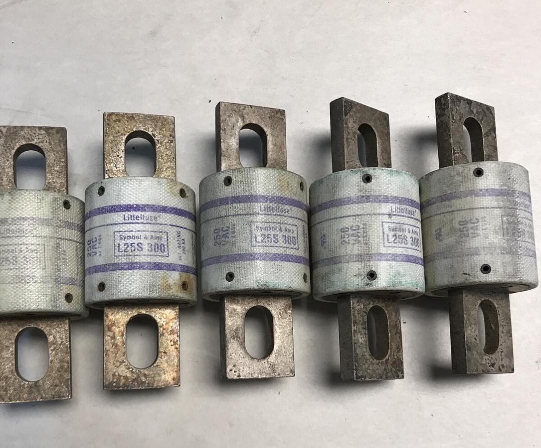 LittelFuse,L25S 300,Semiconductor Fuse Lot of 5