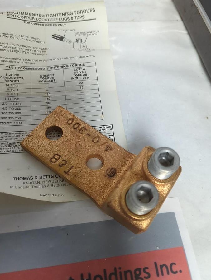 THOMAS & BETTS,32013,LOCK-TITE DOUBLE BARREL LUG 4/0 TO 300 NOS