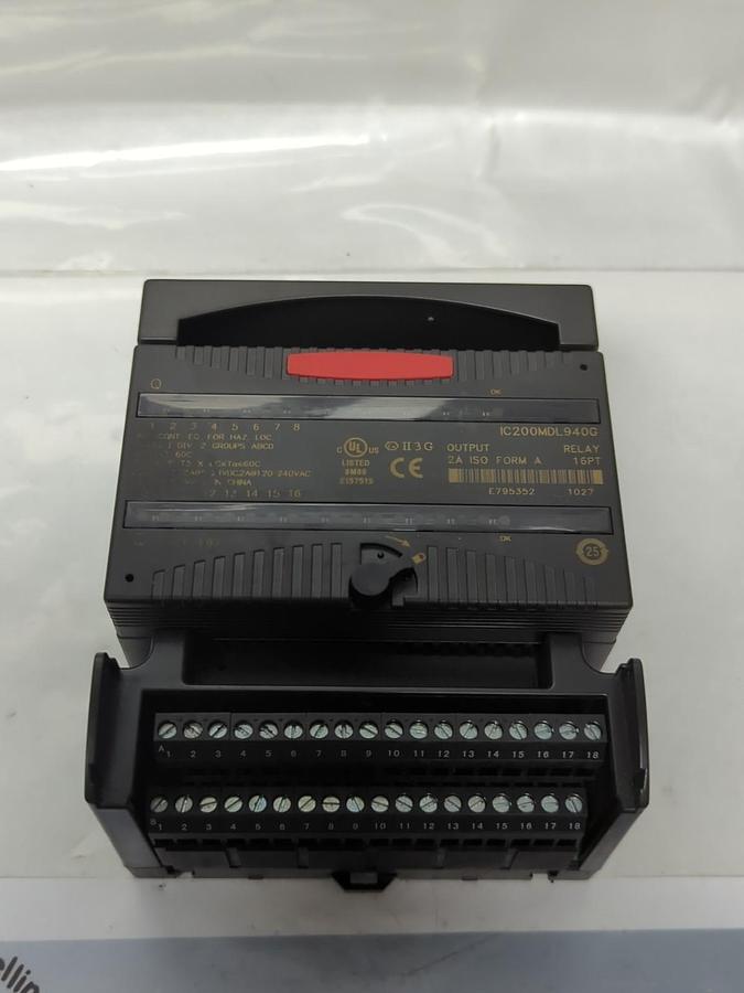 Used GE FANUC,IC200MDL940G,OUTPUT MODULE WITH IC200CHS002L I/O CARRIER PRE-OWNED