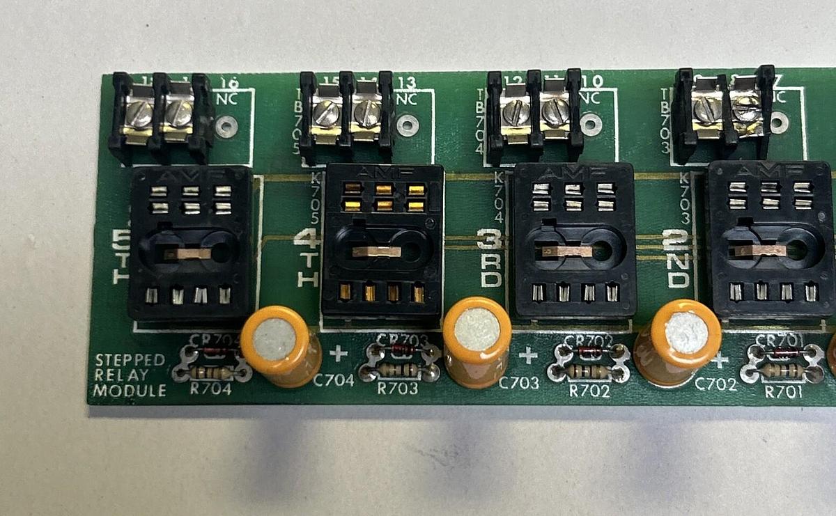 Used UNBRANDED,MP5607-0-B,STEPPED RELAY MODULE