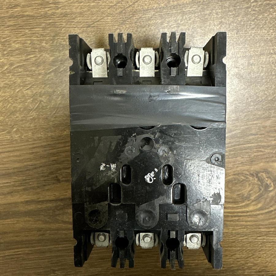 Used GE,TED134010,480vac 10A 3 pole Circuit Breaker